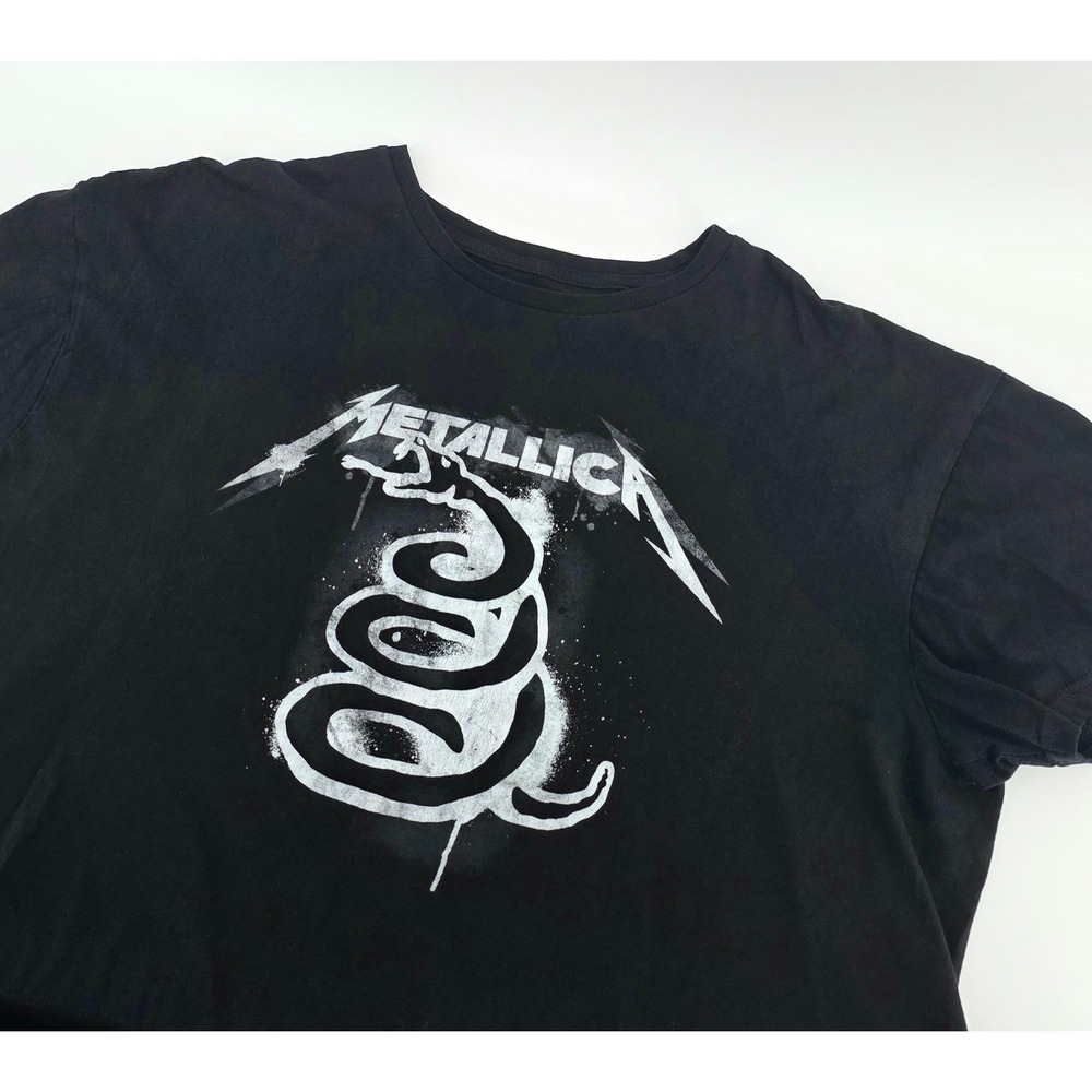 Metallica Rock Band T-Shirt Size XXL Mens Black Album Snake Graphic